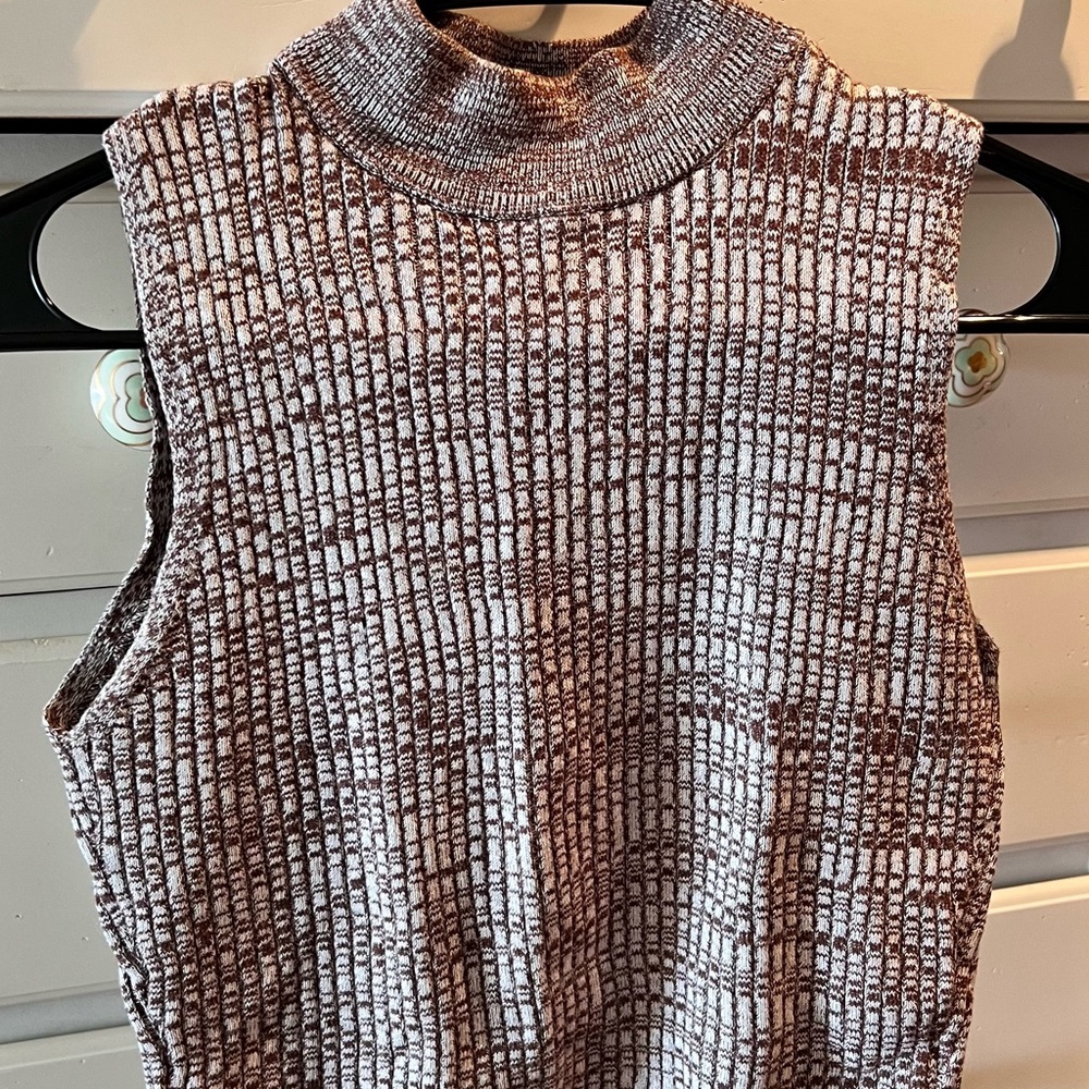 Forever 21 Brown and White Marled Mock Neck Sleeveless Top